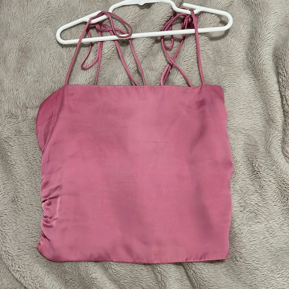 Urban Outfitters pink tank